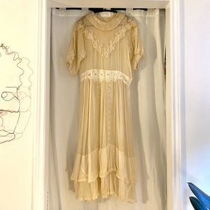 Unreal ultra rare 1930’s Edwardian Gown Ruffles 🌹